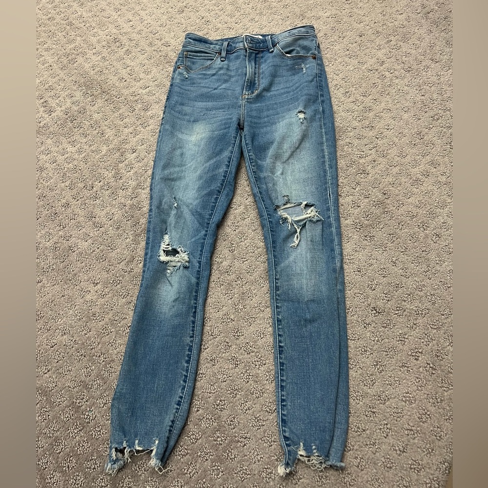 Abercrombie & Fitch High Rise Super Skinny Ankle Jeans